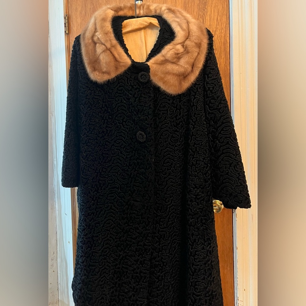 Vintage 50s black curly lamb, swing coat with bell sleeve and blond mink collar